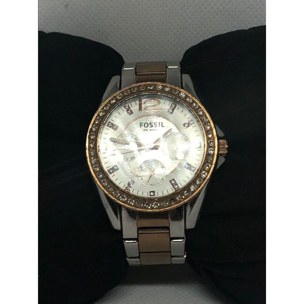 Fossil ES2787 Women's Stainless Steel Analog Silver Dial Quartz Wrist Watch HG23